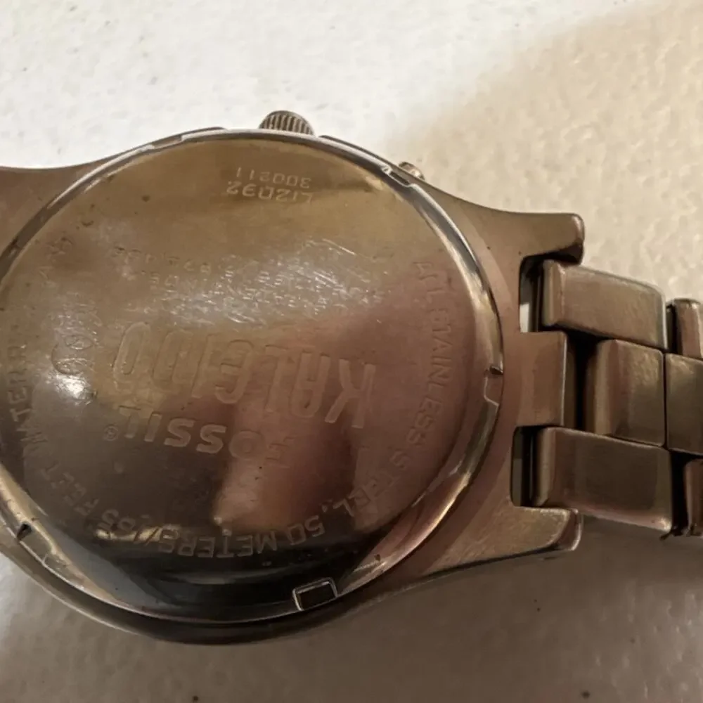 Men’s Fossil Kaleido L12092 Red/OU Dial 38mm Case 5.75” Band New Batteries (G2)